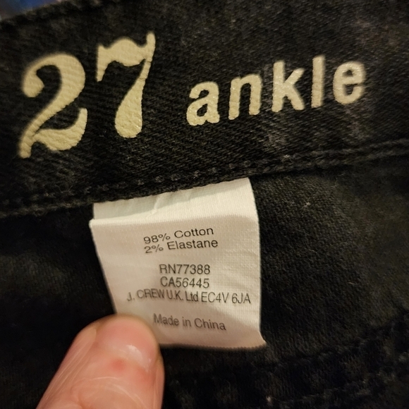J Crew Toothpick Ankle Cropped Jeans Women's 27 Black Skinny Everyday Basic EUC - Picture 5 of 5